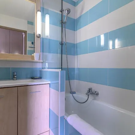Διαμέρισμα Costa Furnished Flat